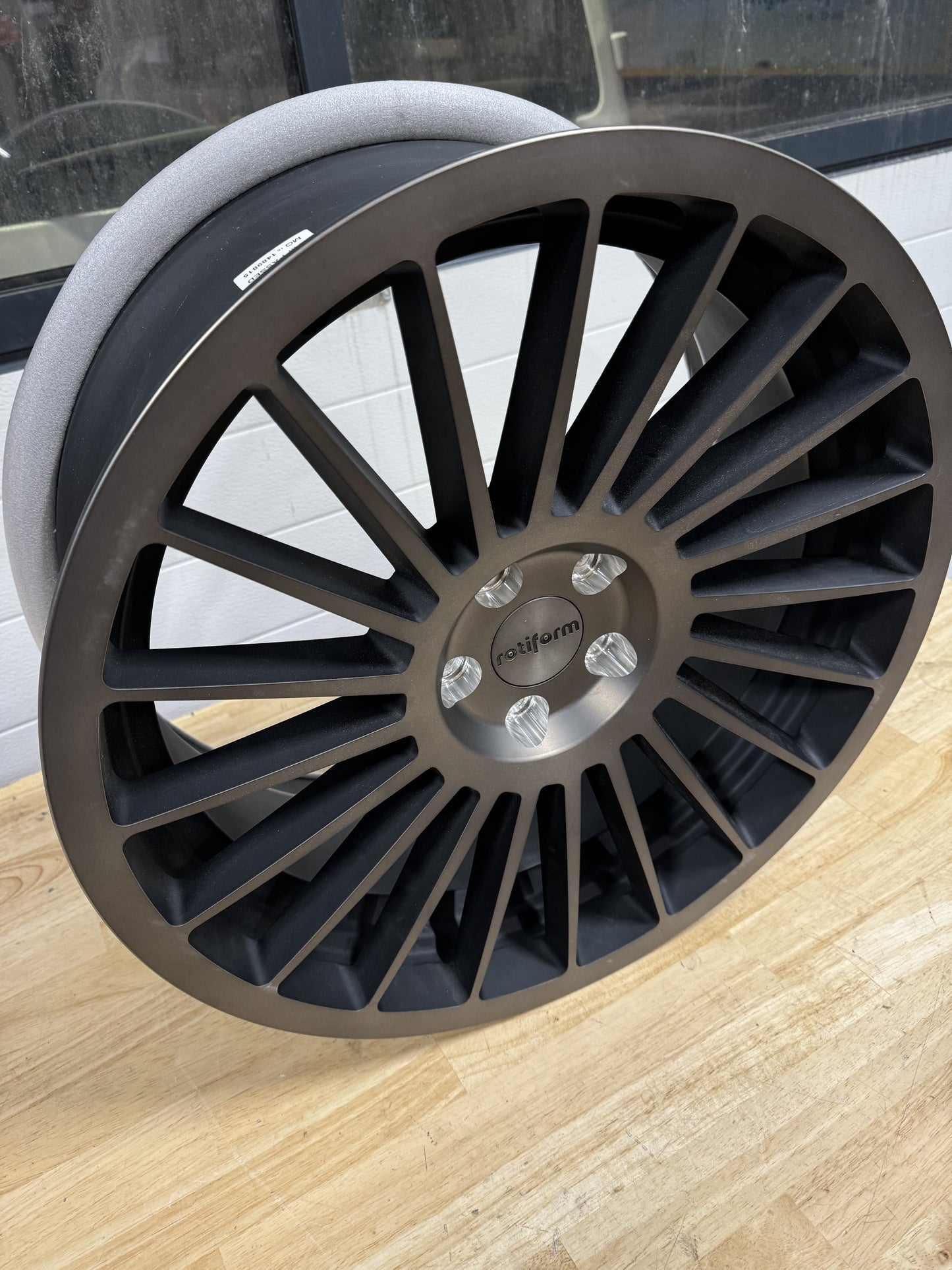 RotiformIND 19x8,5" Felger x 4