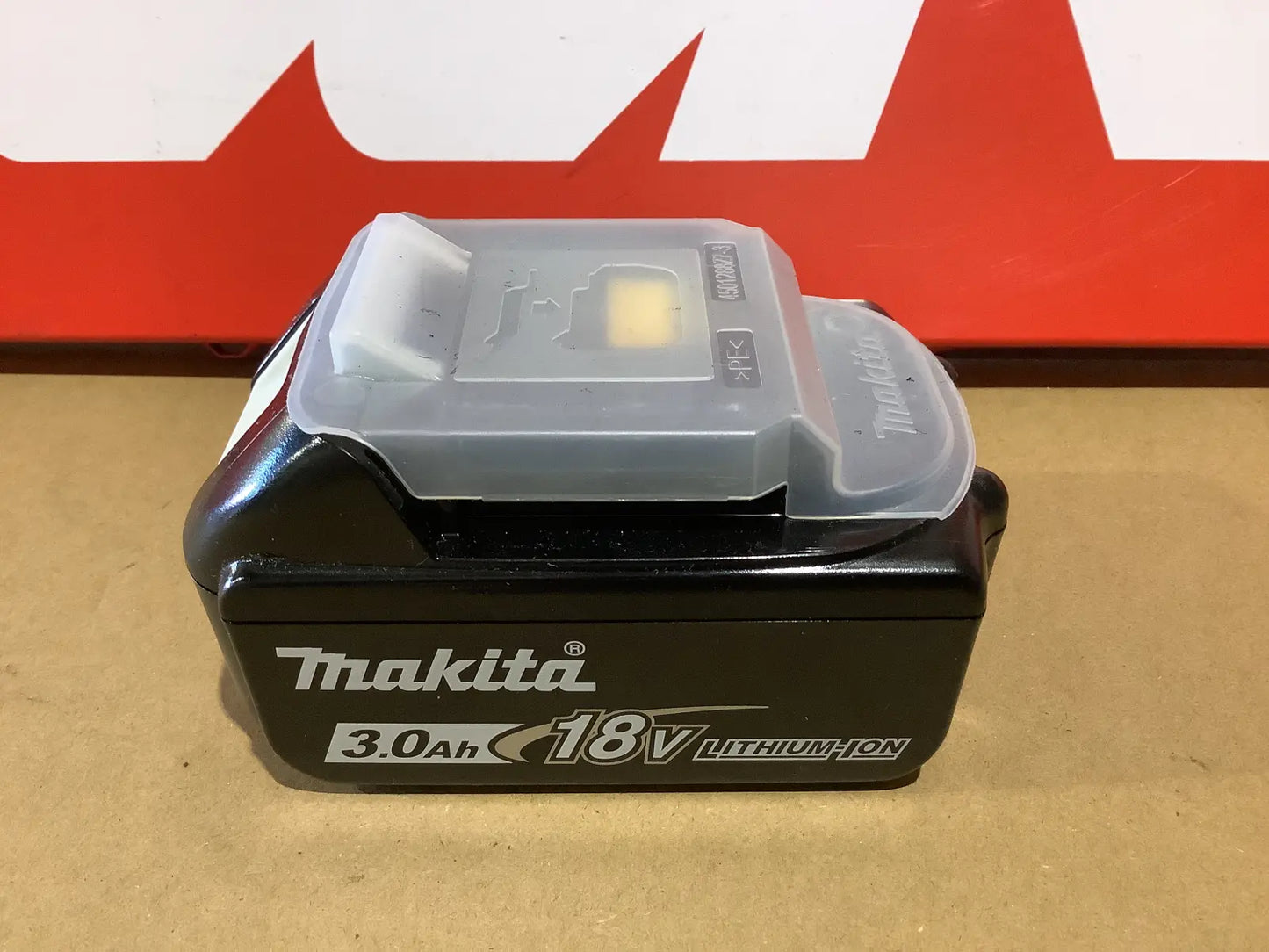 Makita LXT battery 3.0 Ah 18V BL1830B