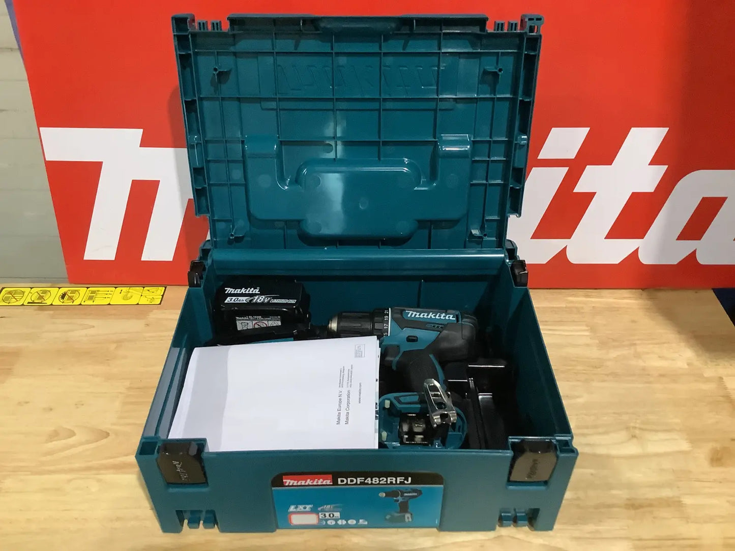 Makita DDF482RFJ