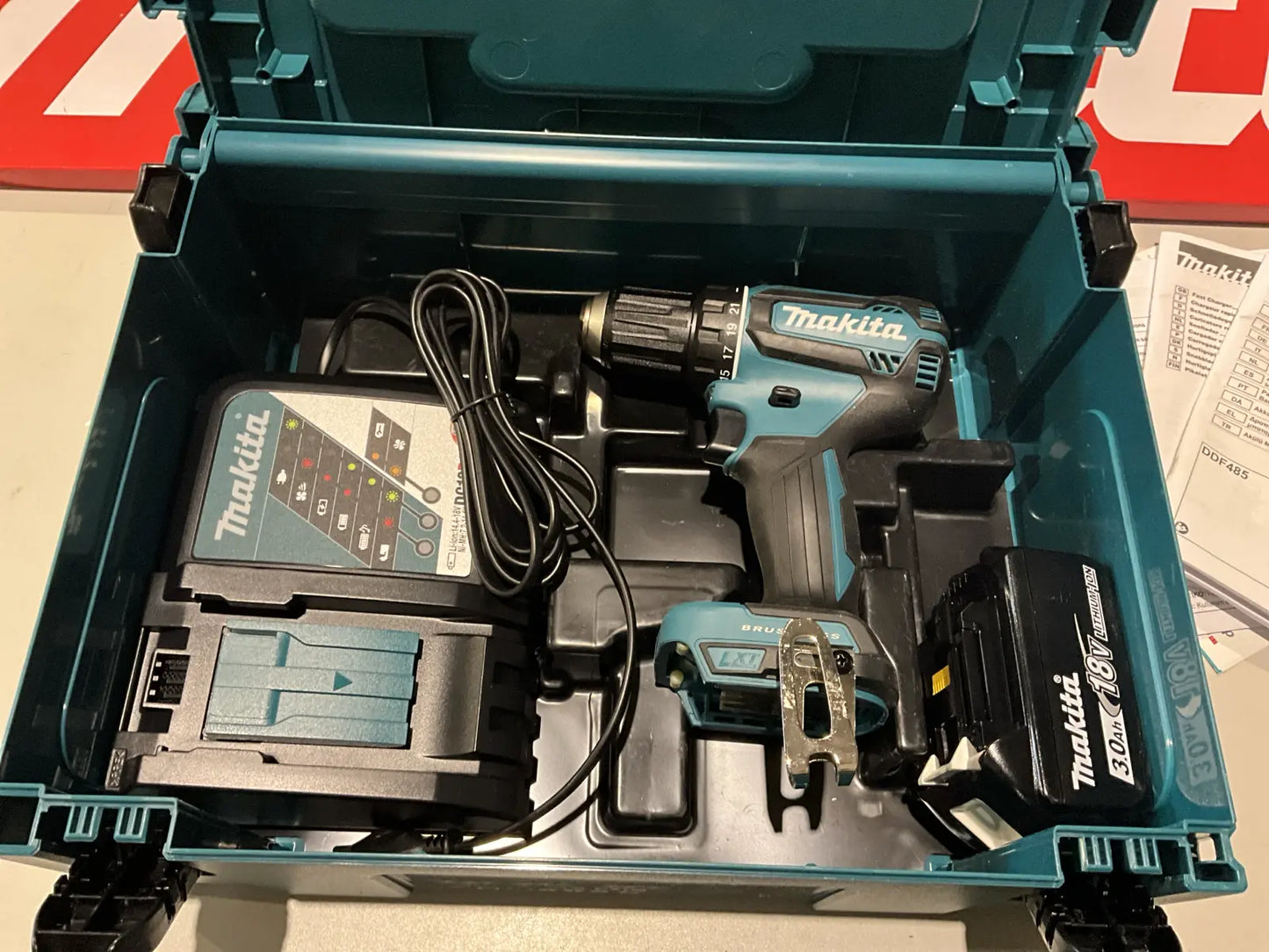 Makita DDF485RTJ 18V LXT