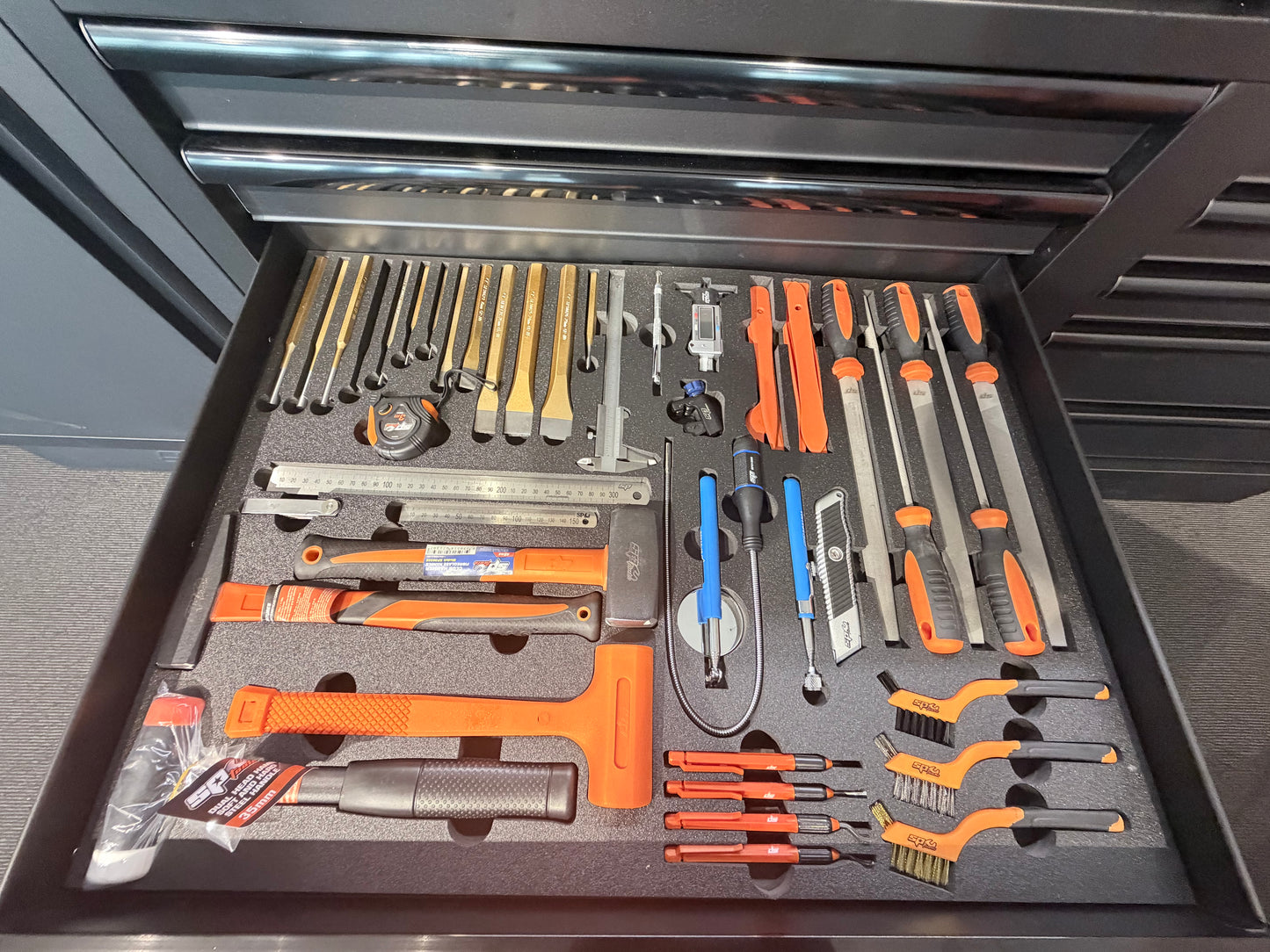 Sptools Workshop series innredning full av verktøy